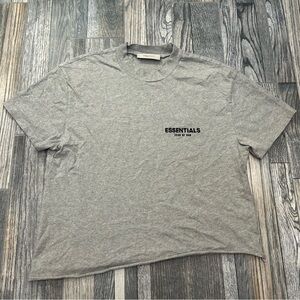 🔥🔥 “Cropped” Essentials Fear of God Heather Grey / Black Designer Brand Tee